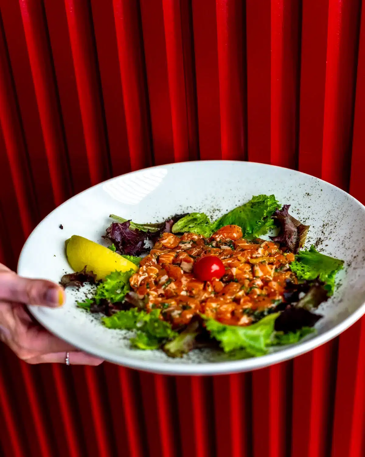 Tartare de bœuf servi chez NŌVA